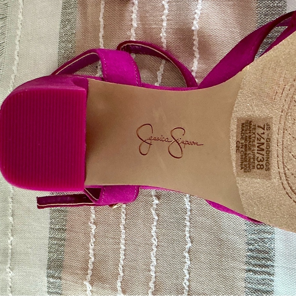 JESSICA SIMPSON Berry Blast Women's Giddings Sandal with Heel - Picture 8 of 15